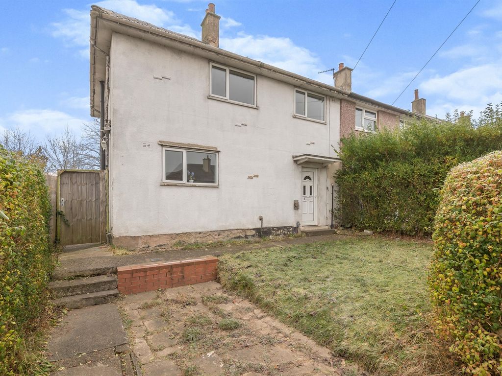 3 bed semidetached house for sale in Fernside Avenue, Almondbury