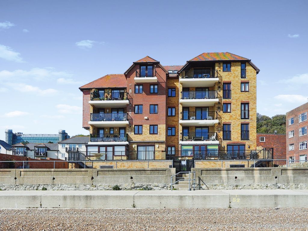 2 bed flat for sale in The Riviera, Sandgate, Folkestone CT20 Zoopla