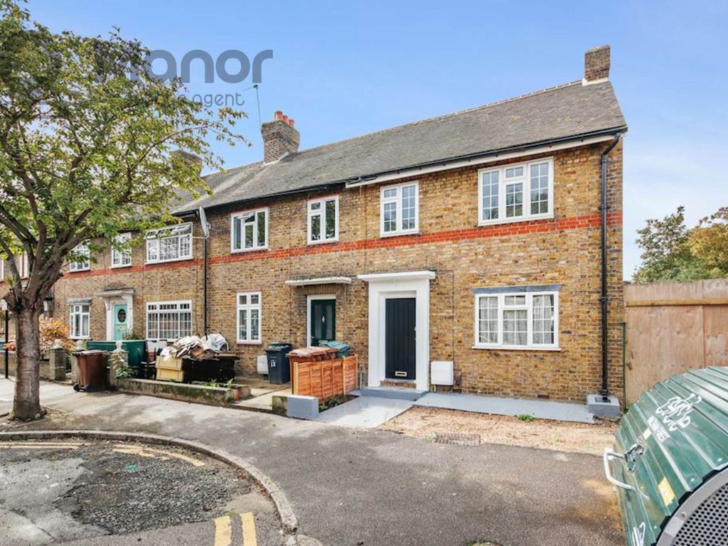 Lewis Avenue, Walthamstow E17