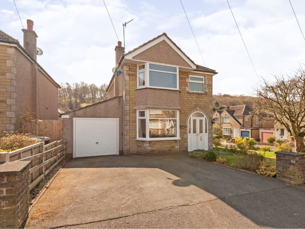 3 bed detached house for sale in South Edge, Shipley BD18, £360,000