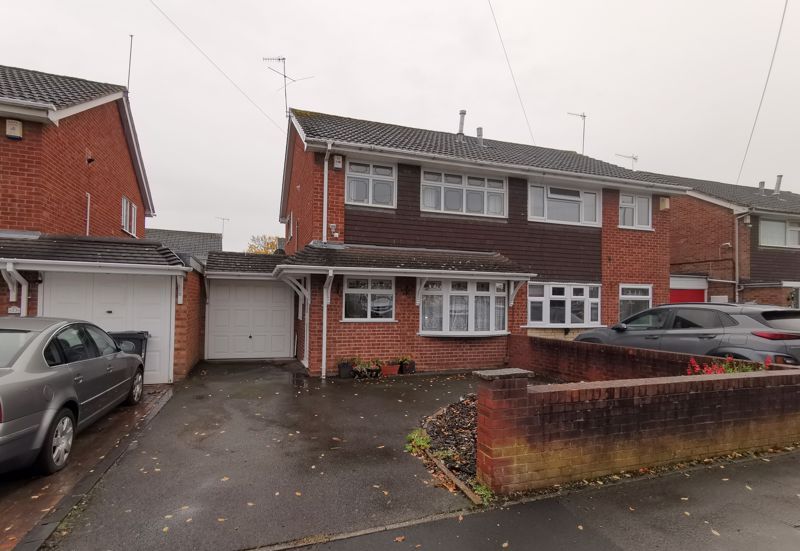 3 bed semidetached house for sale in Stourbridge, Wordsley, Marine