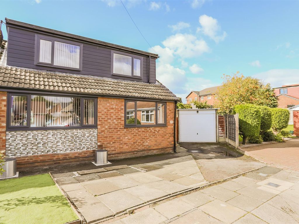 3 bed property for sale in Cornwall Drive, Bury BL9 Zoopla