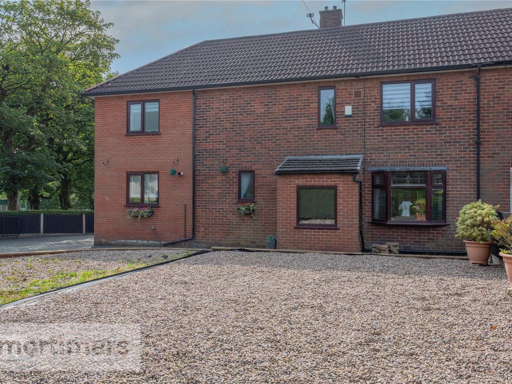 4 bed semidetached house for sale in Roman Road, Blackburn, Lancashire