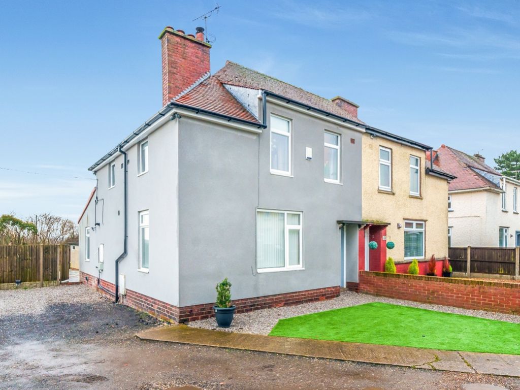 3 bed semidetached house for sale in Worksop Road, Woodsetts, Worksop