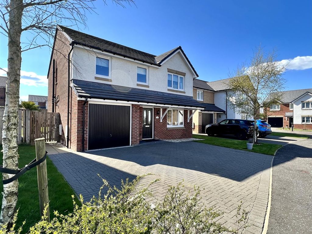 4 bed detached house for sale in Rickard Avenue, Strathaven ML10 Zoopla