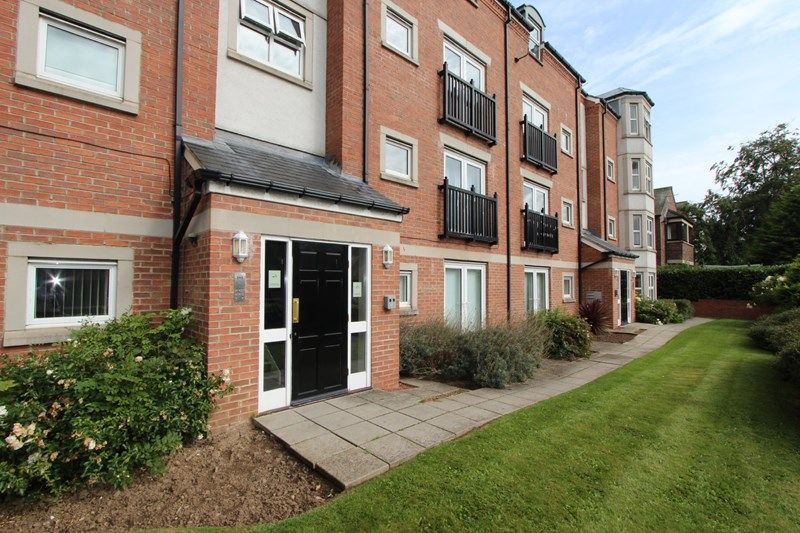 2 bed flat to rent in Cresswell Court, Tunstall Road, Sunderland SR2