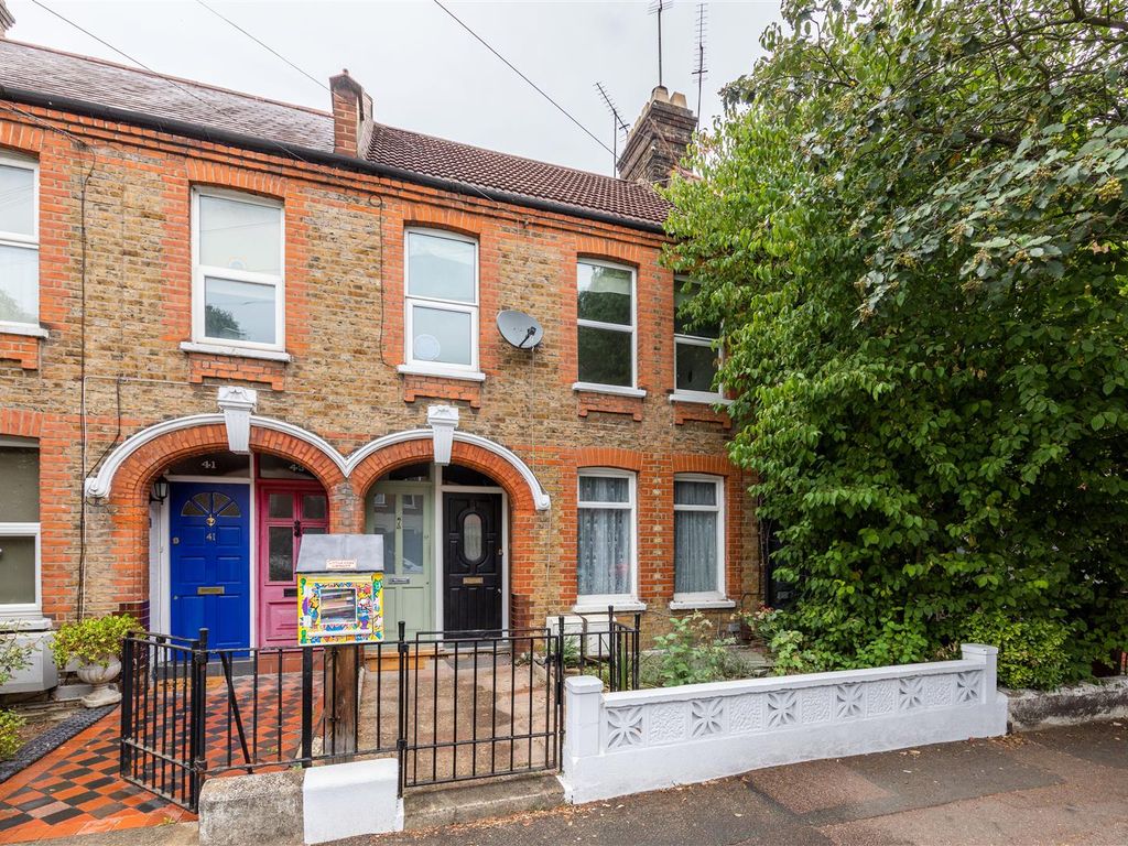 2 bed flat for sale in Brettenham Road, London E17 Zoopla