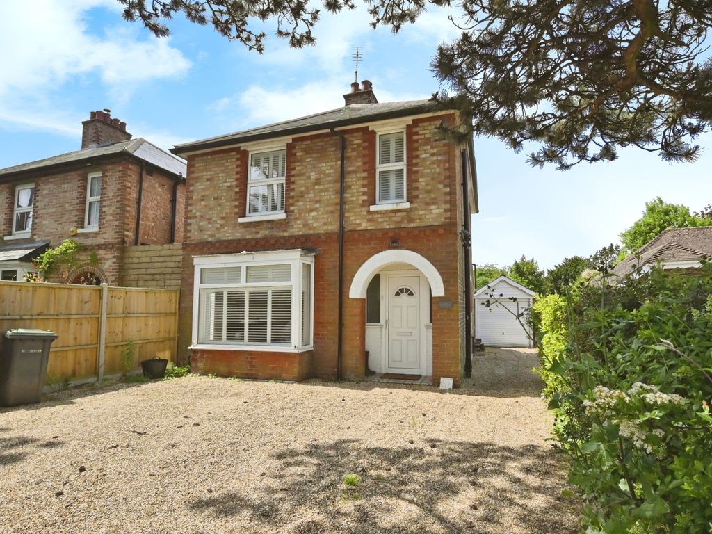 3 bed detached house for sale in New Brighton Road, Emsworth, Hampshire ...