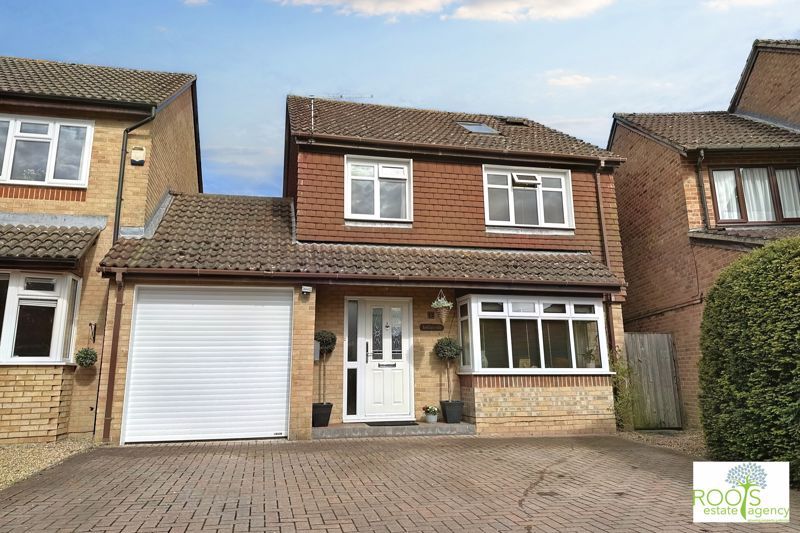 3 bed detached house for sale in Pavy Close, Thatcham RG19 Zoopla