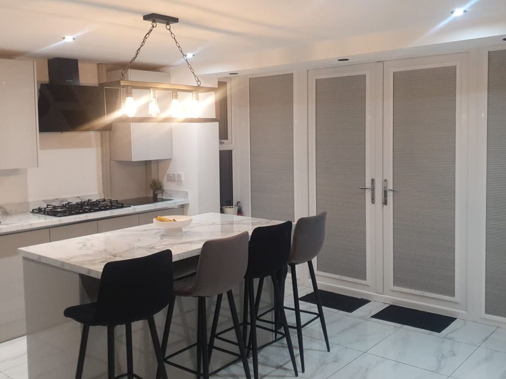 3 bed semidetached house for sale in Old Walsall Road, Birmingham B42