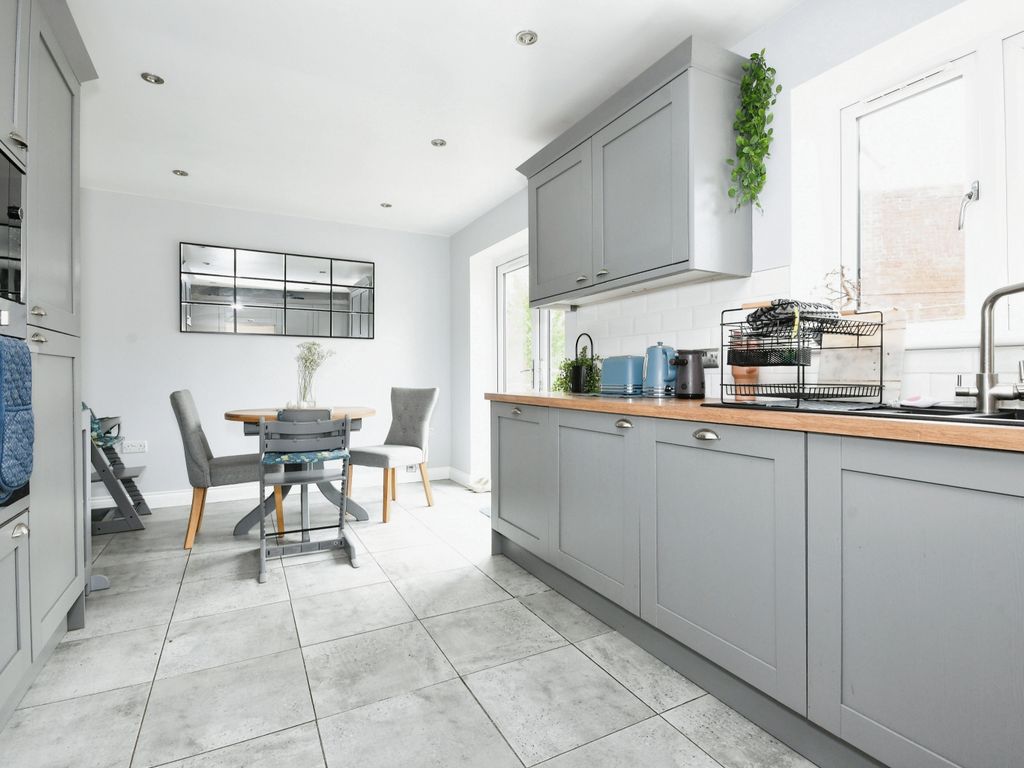 3 bed semidetached house for sale in Locko Road, Lower Pilsley