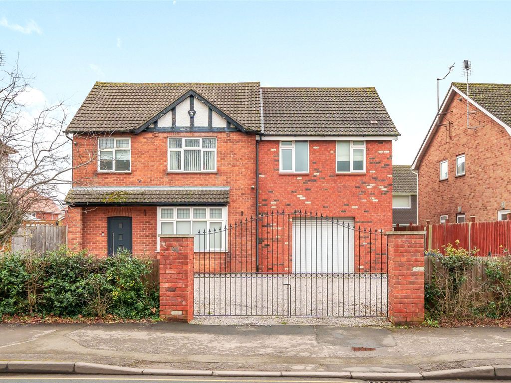 5 bed detached house for sale in Kingsholm Road, Gloucester