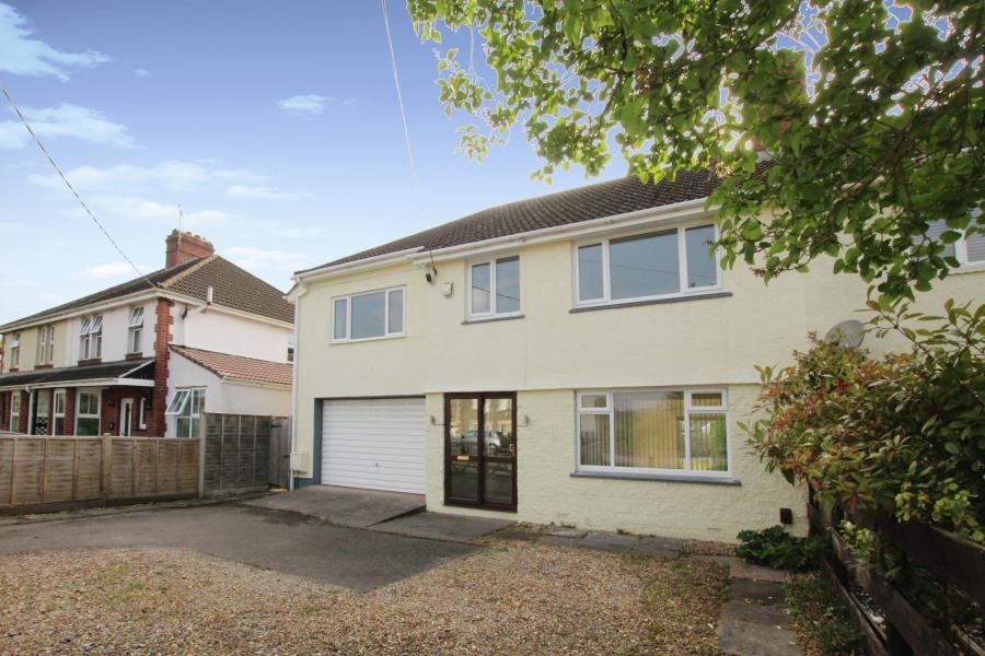 5 bed semidetached house to rent in Bath Road, Bridgeyate, Bristol