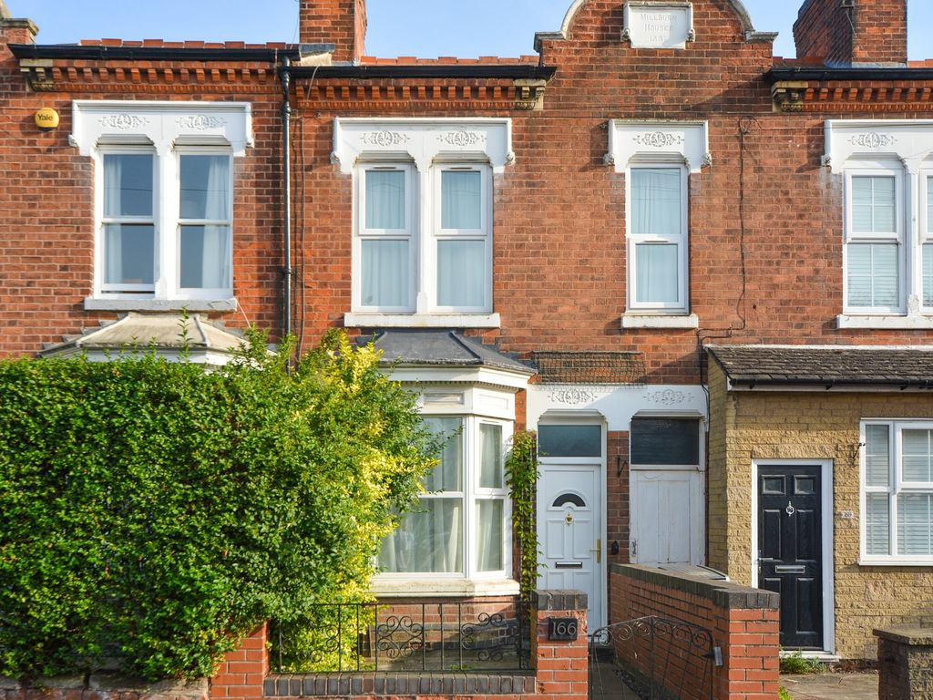 2 bed terraced house to rent in Clarendon Park Road, Clarendon Park