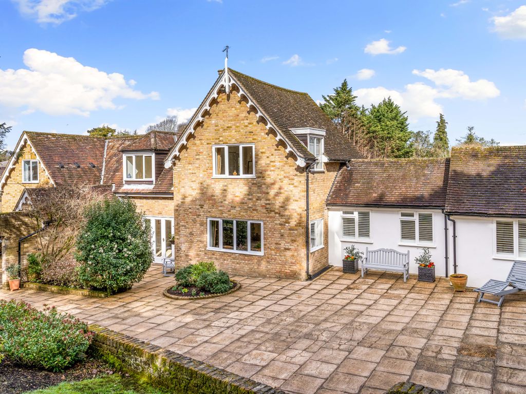 5 bed detached house for sale in Cautherly Lane, Great Amwell, Ware