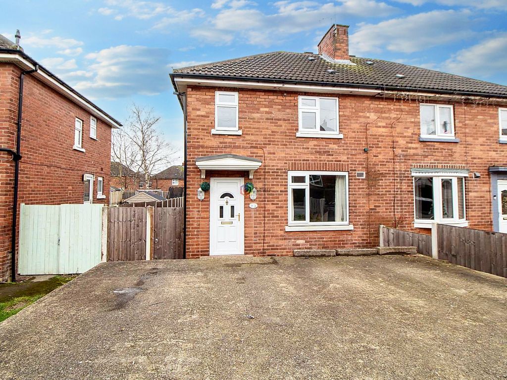 3 bed semidetached house for sale in Birchtree Road, Thorpe Hesley S61