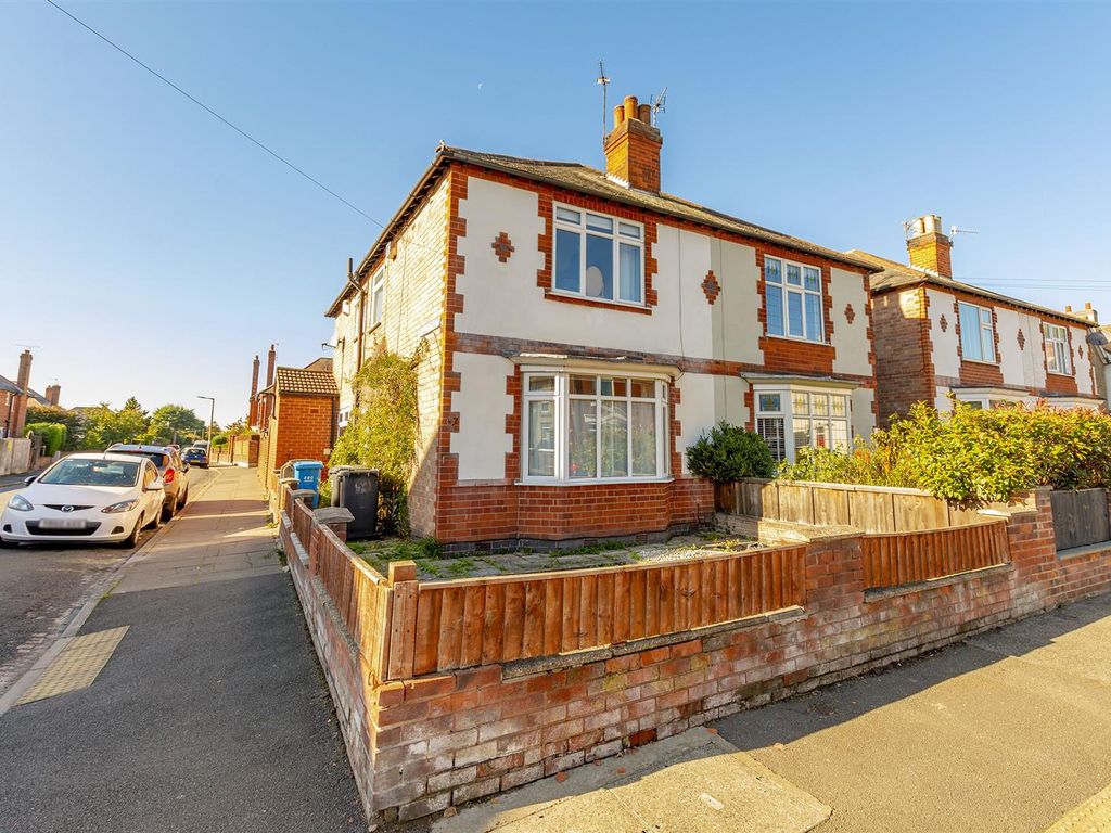 3 bed semidetached house for sale in Curzon Street, Long Eaton