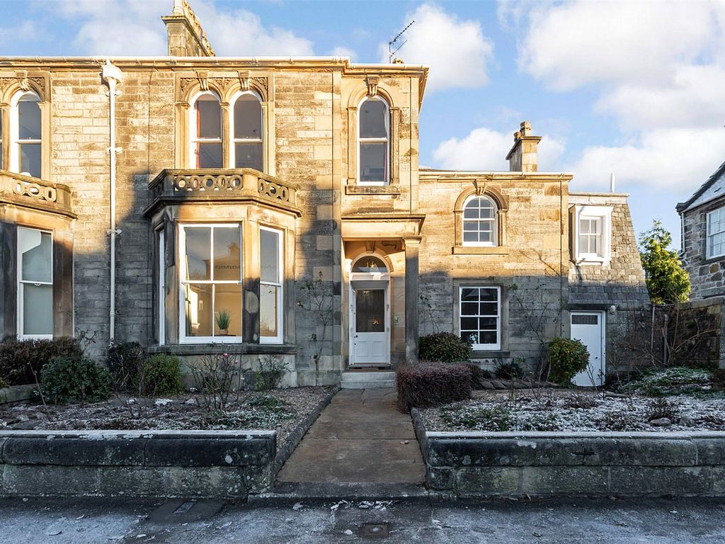 2 bed flat for sale in Abercromby Place, Stirling, Stirlingshire FK8