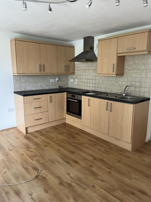 1 bed flat to rent in Flat, Glantawe Street, Morriston, Swansea SA6