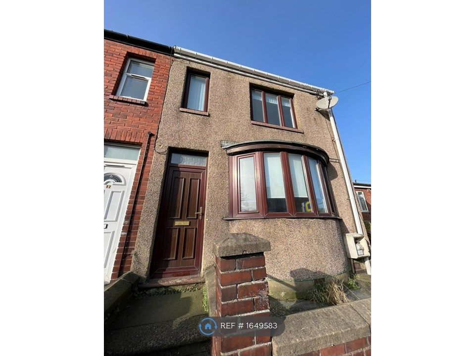3 bed terraced house to rent in Alhambra Terrace, Fishburn, StocktonOn
