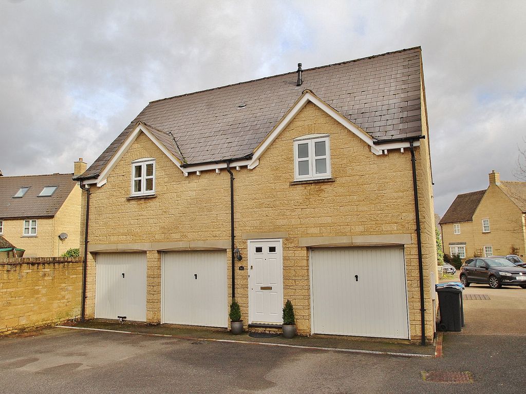 1 bed flat for sale in Larkspur Grove, Witney OX28, £235,000 Zoopla