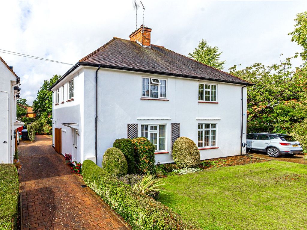 3 bed semidetached house for sale in Handside Lane, Welwyn Garden City