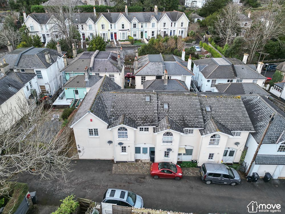 2 bed terraced house for sale in Ilsham Cottages, Kents Lane, Torquay