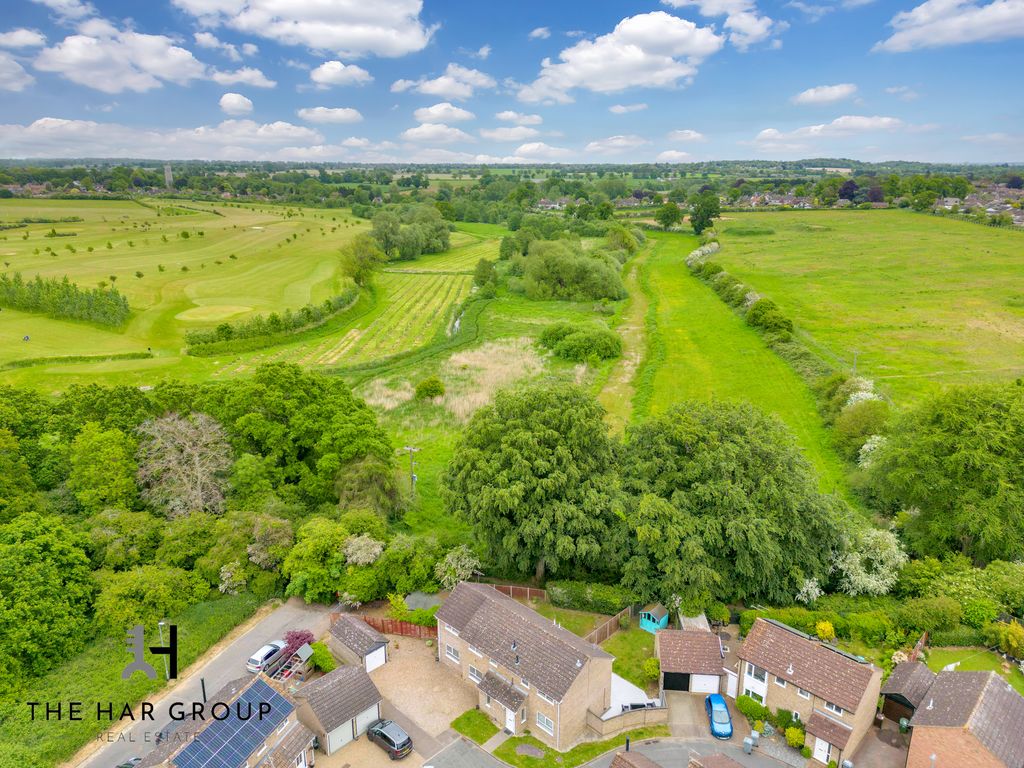 3 bed semidetached house for sale in Grovebury Close, Brundall