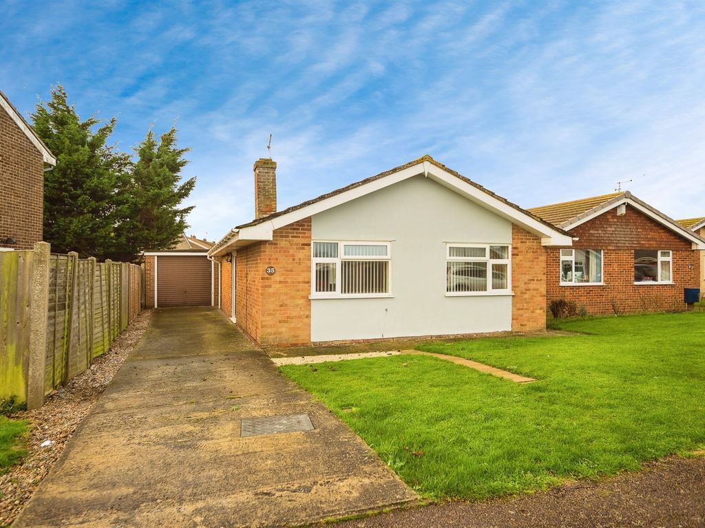 2 bed detached bungalow for sale in Taylors Lane, St. Marys Bay, Romney Marsh TN29, £290,000