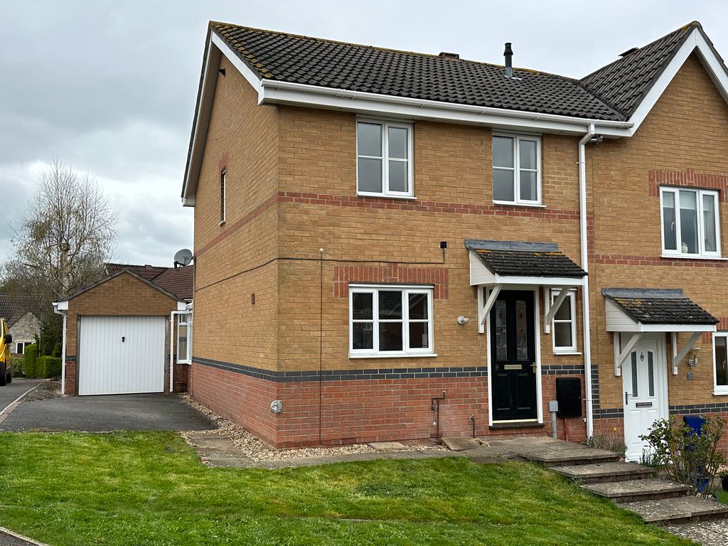 3 bed semidetached house to rent in Strawberry Hill, Street BA16 Zoopla