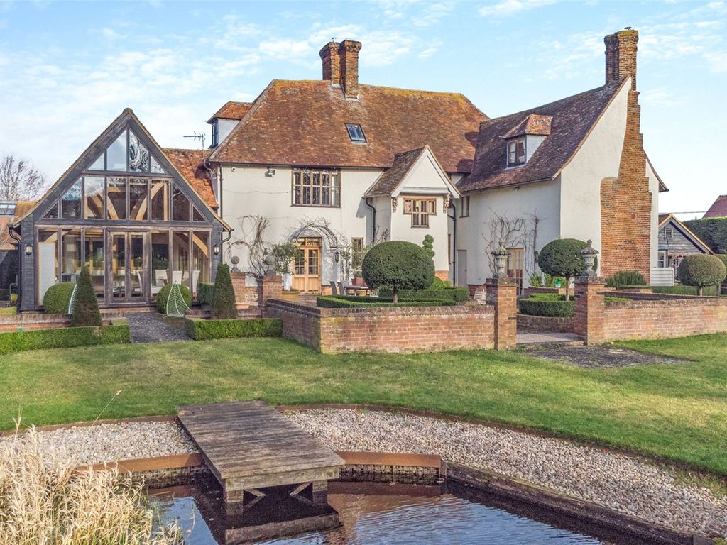 7 bed detached house for sale in Shaftenhoe End, Barley, Royston, Hertfordshire SG8, £2,850,000