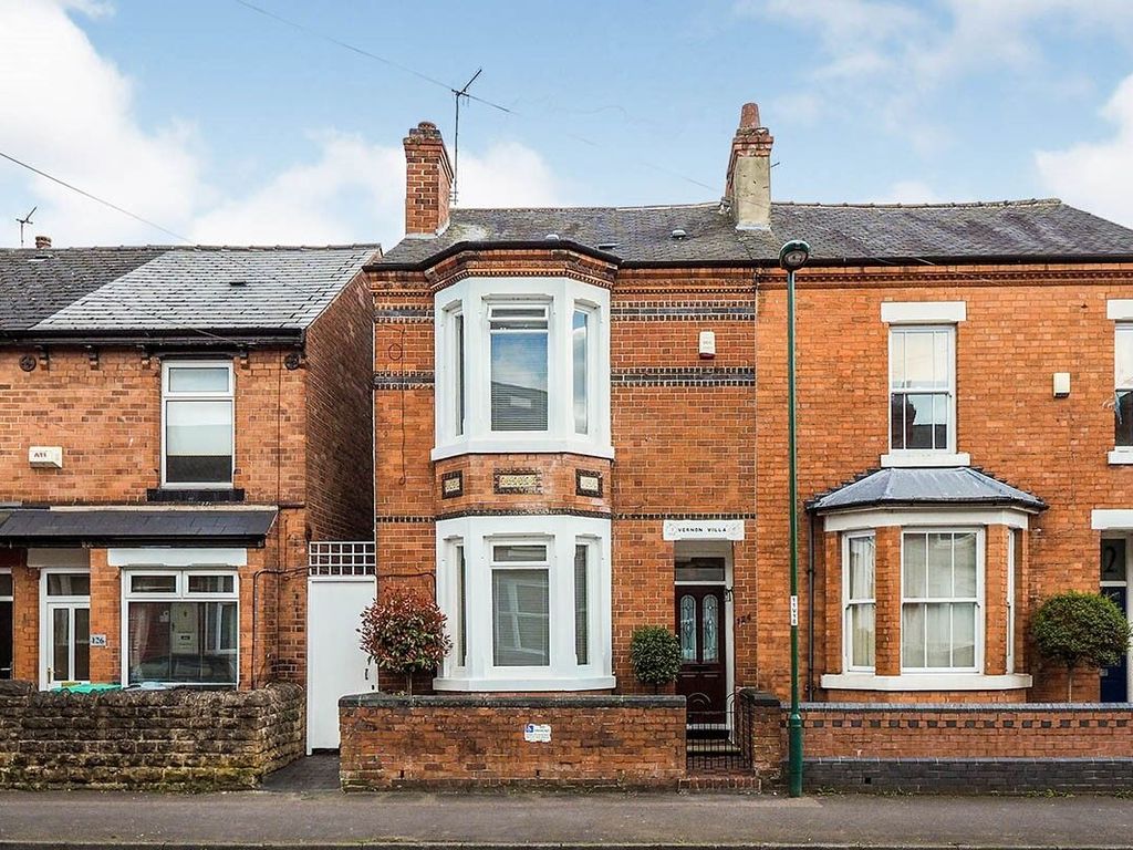 3 bed semidetached house for sale in Vernon Avenue, Old Basford