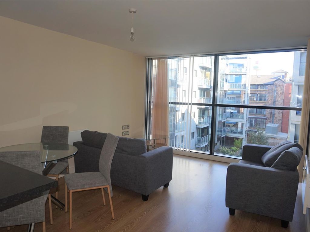 2 bed flat to rent in Hamilton House, Pall Mall, Liverpool L3, £850 pcm
