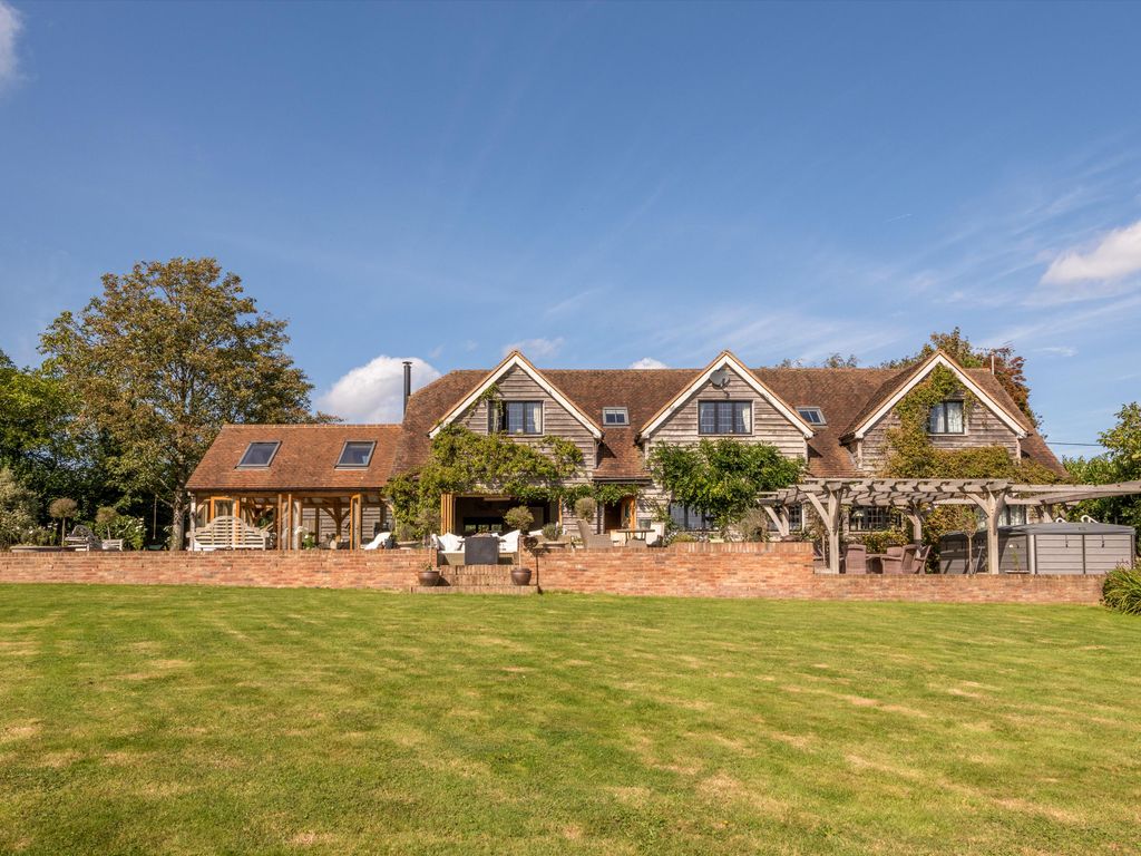 5 bed detached house for sale in Goddards Green Road, Benenden