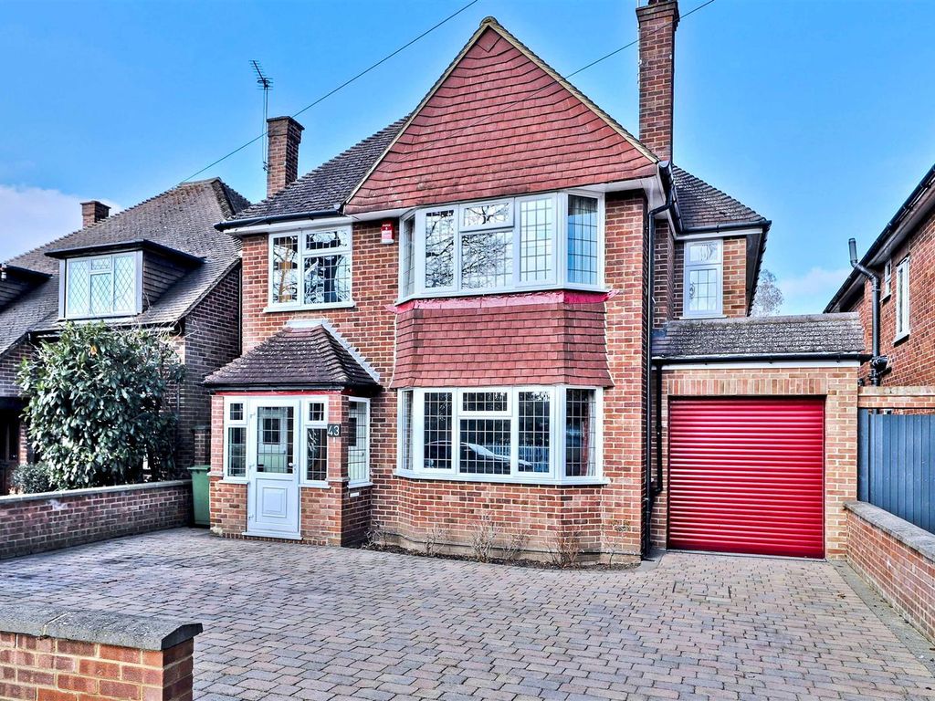 4 bed detached house for sale in Arlington Drive, Ruislip HA4 Zoopla