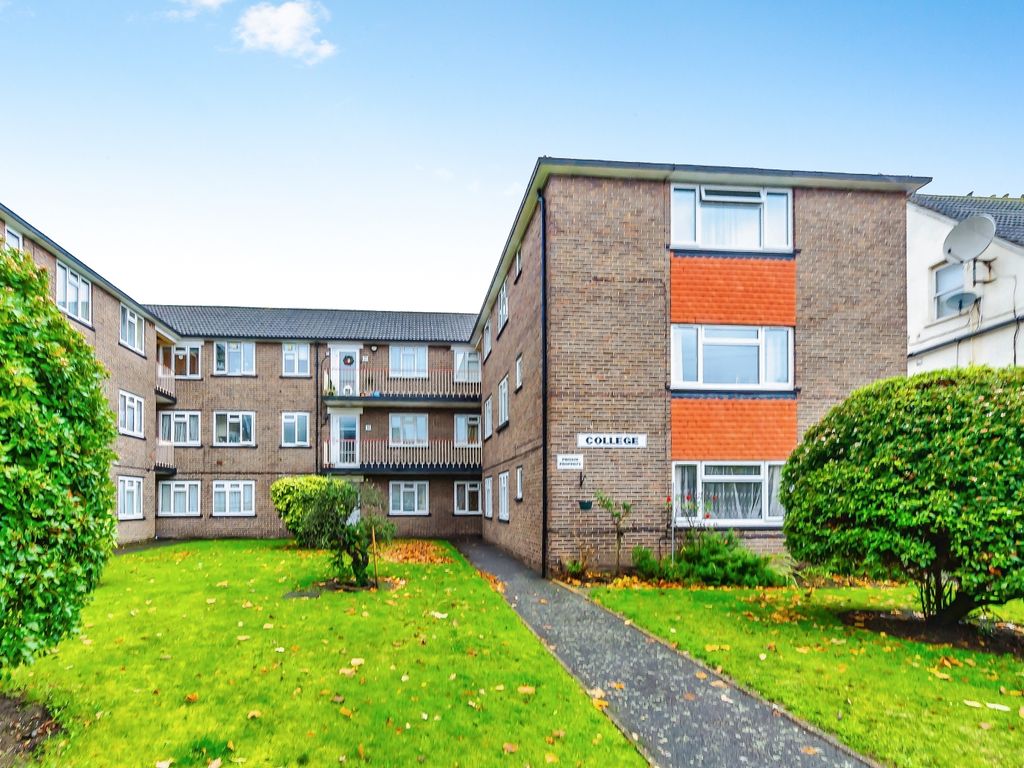 2 bed flat for sale in Ashburton Road, Croydon CR0, £299,000 Zoopla
