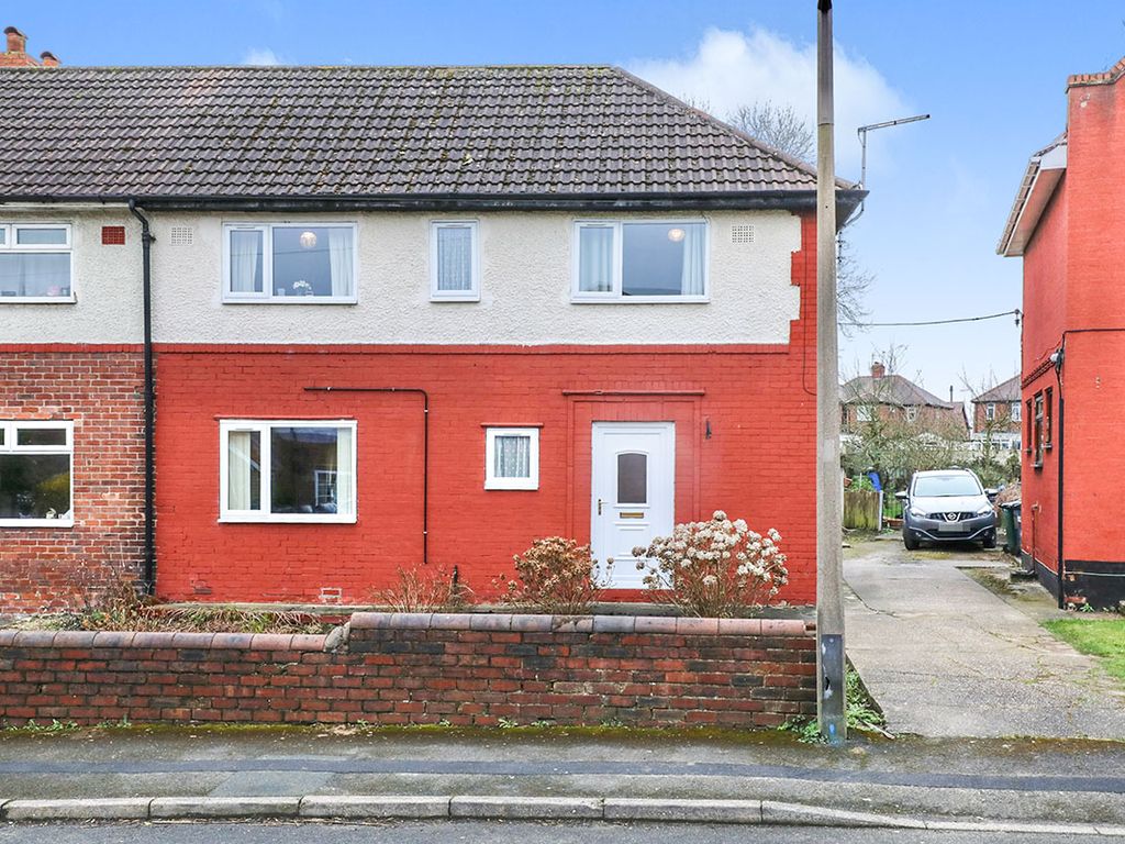 3 bed semidetached house for sale in Western Avenue, Dinnington