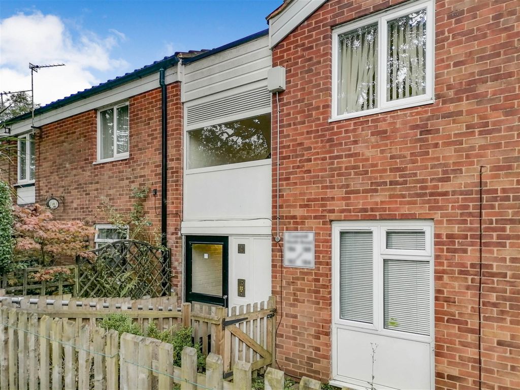 1 bed flat for sale in Coleshill Heath Road, Chelmsley Wood, Birmingham