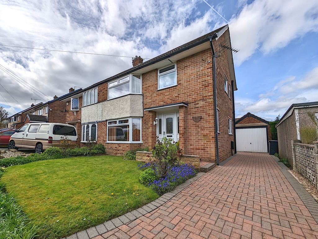 3 bed semidetached house for sale in Blackstock Crescent, Sheffield