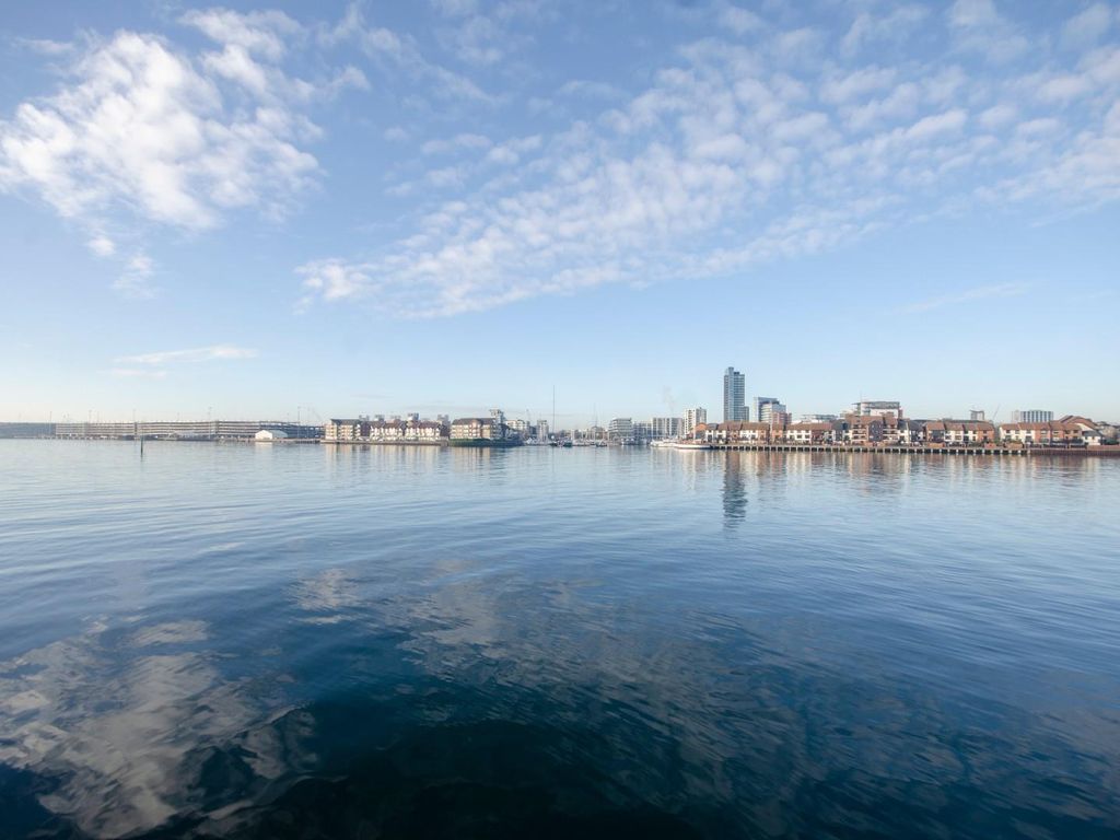 2 bed flat for sale in Keel Road, Centenary Quay, Southampton SO19 Zoopla