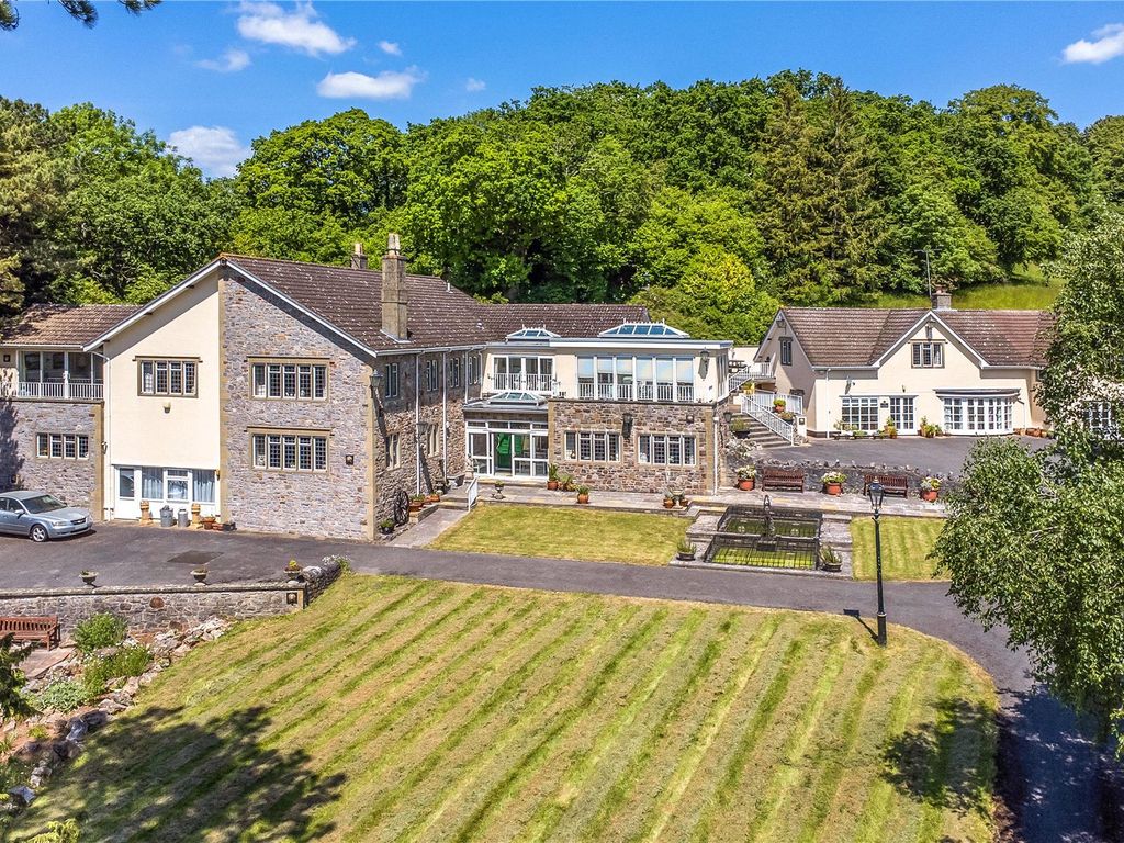 6 bed detached house for sale in Wrington Road, Congresbury, North