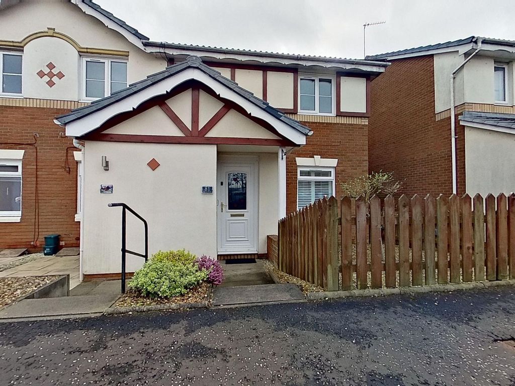 2 bed flat for sale in Nicol Place, Broxburn EH52, £127,000 Zoopla