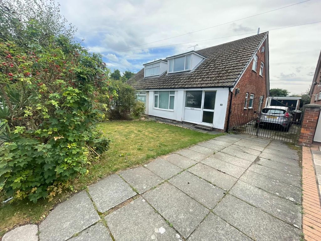 3 bed semidetached house for sale in Hawksworth Drive, Formby