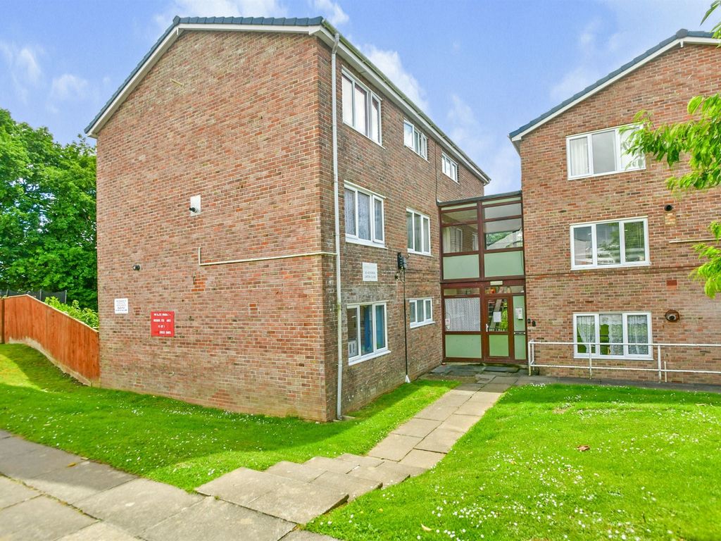 3 bed for sale in Linton Close, Tamerton Foliot, Plymouth