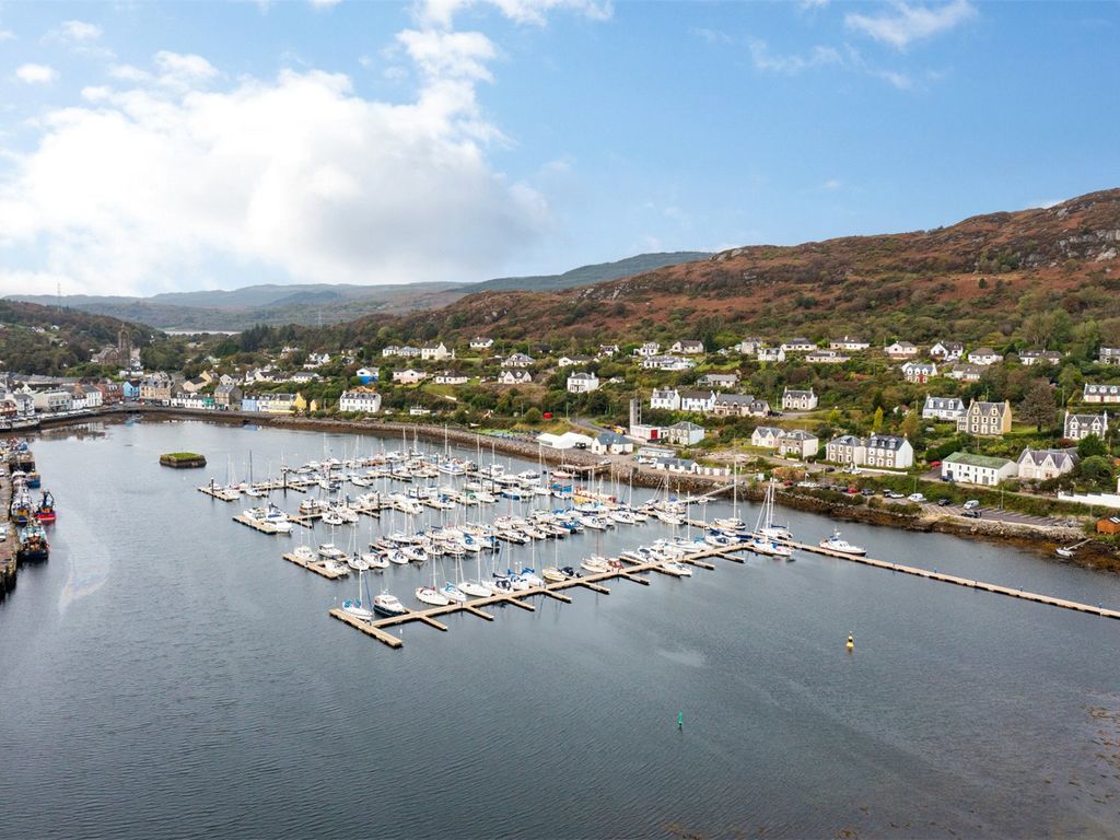 3 bed flat for sale in The Flat, Lochawe House, Barmore Road, Tarbert