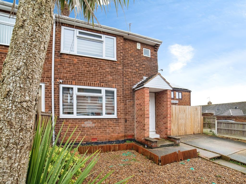 2 bed semidetached house for sale in Broomhill Lane, Mansfield NG19, £150,000 Zoopla