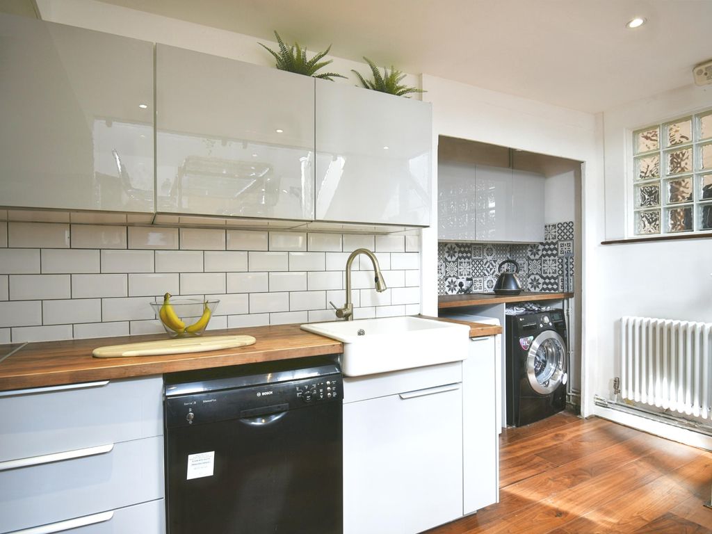 Barston Road, London SE27  