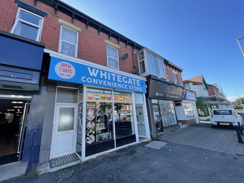2 bed terraced house for sale in Whitegate Drive, Blackpool FY3 Zoopla