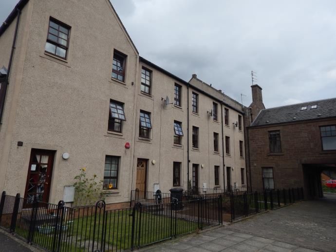 2 bed town house to rent in Taylors Lane, Dundee DD2 Zoopla