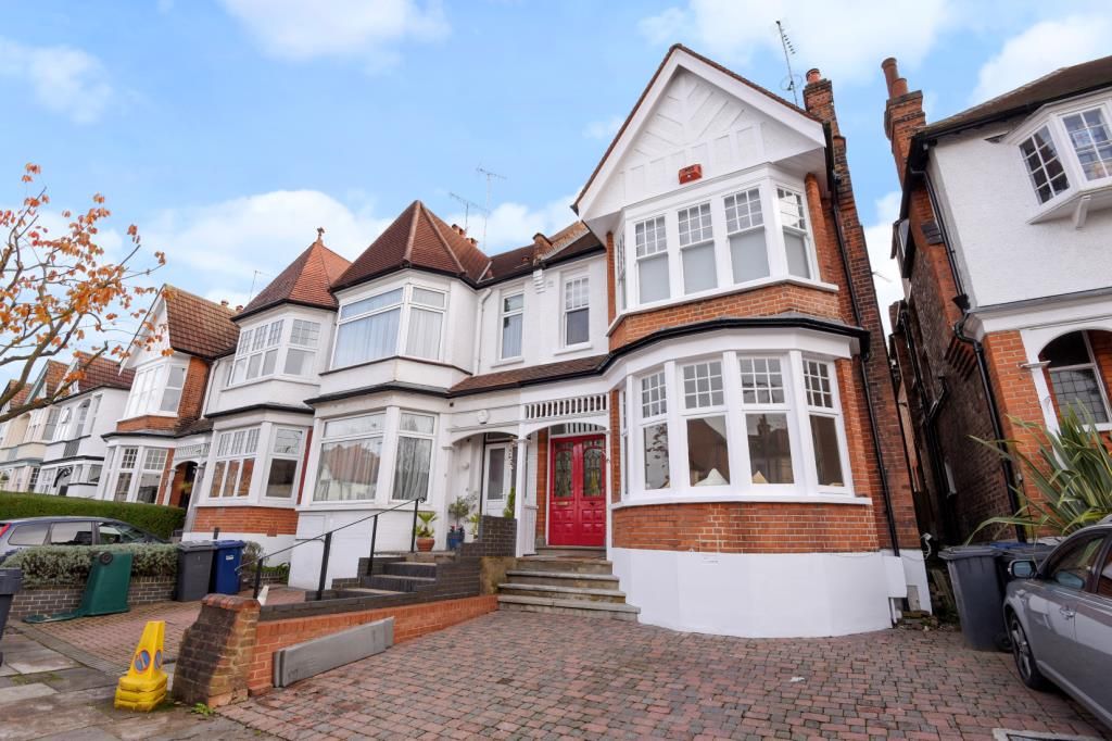 6 bed semidetached house for sale in Clifton Avenue, Finchley N3, £